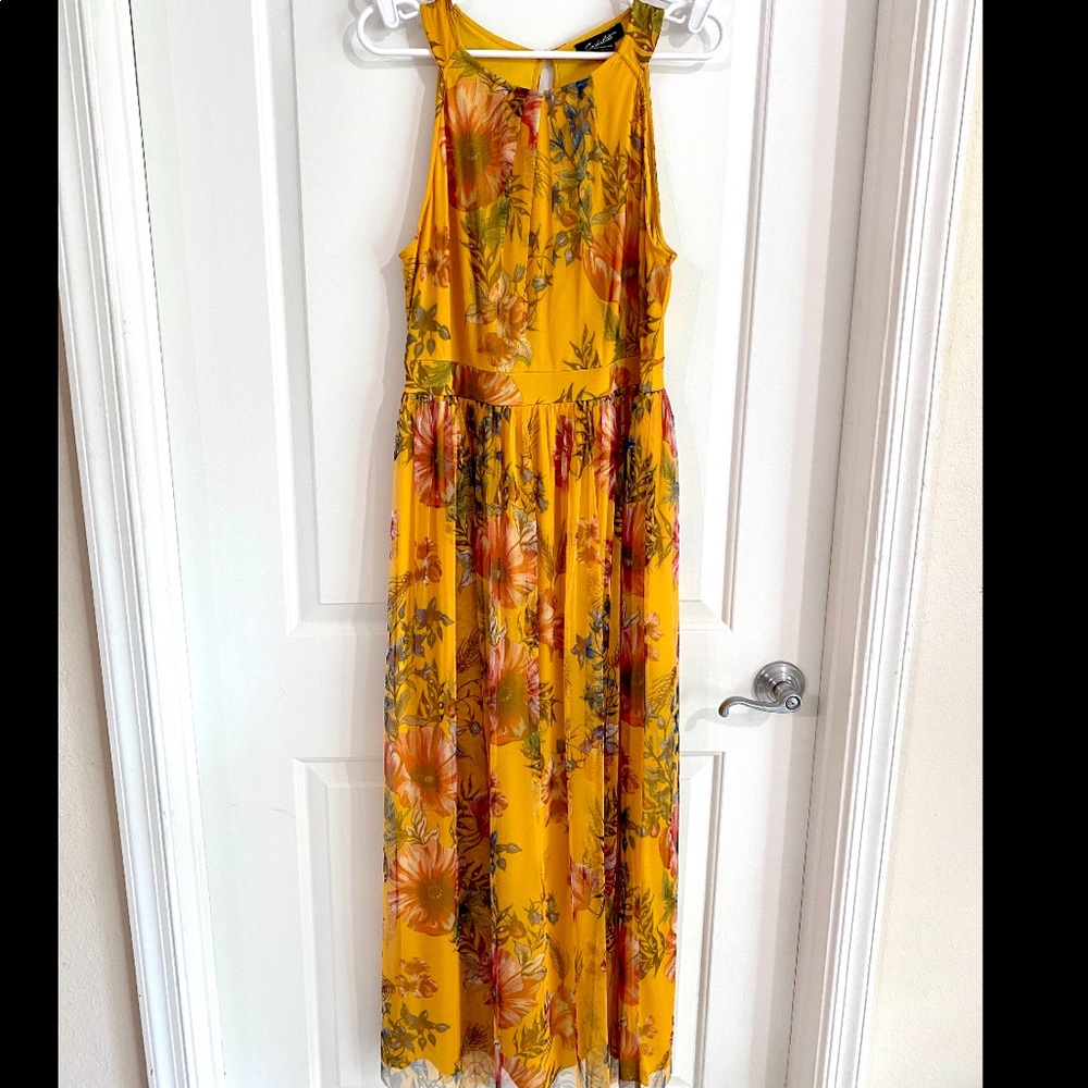 Open for offers Beautiful Floral Maxi Dress